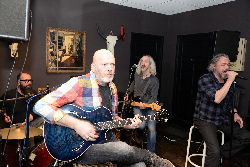 ../Images/1 year anniversary Ro's Barbershop 053.jpg